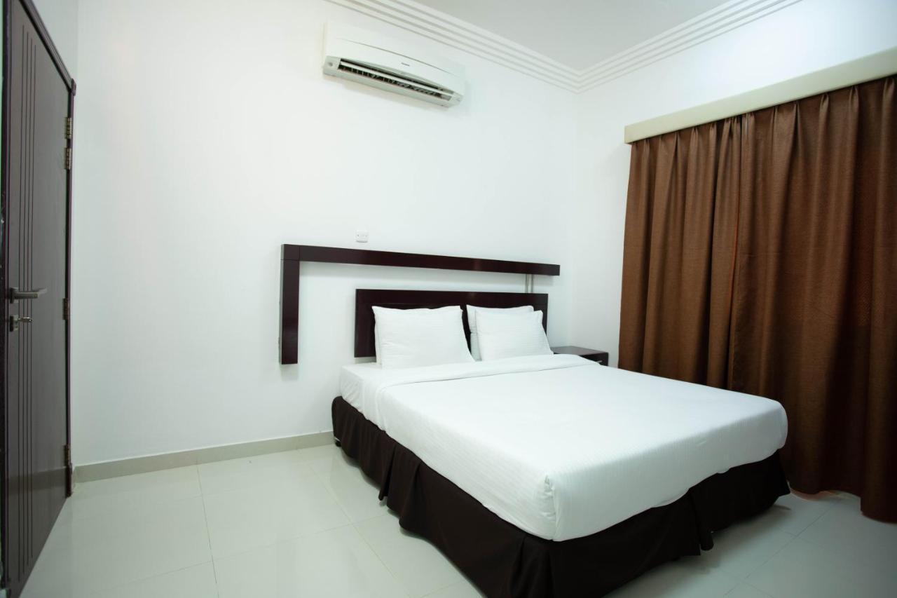 Star Emirates Furnished Aparthotel